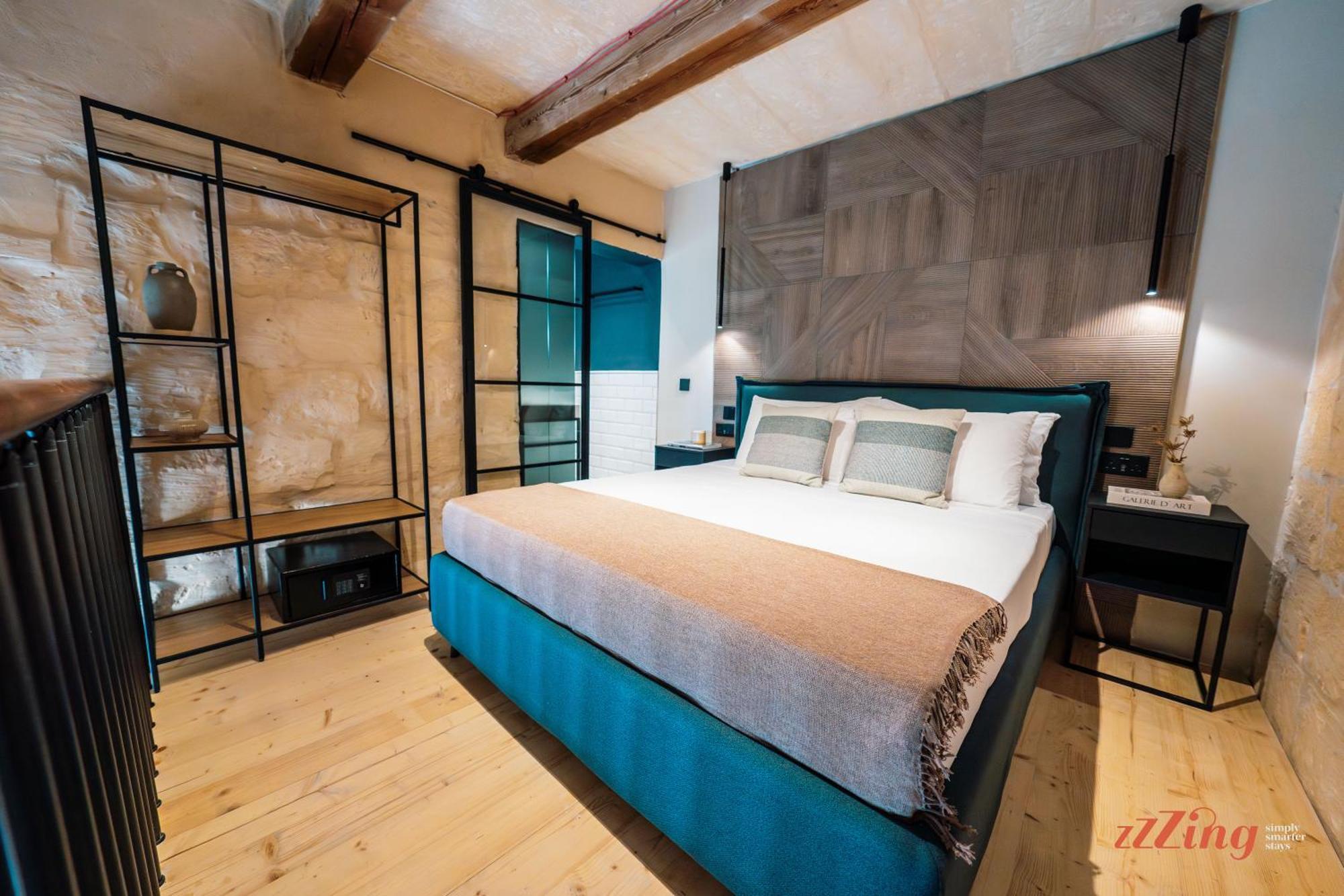 The Florian Boutique Guesthouse By Zzzing Cospicua Екстериор снимка