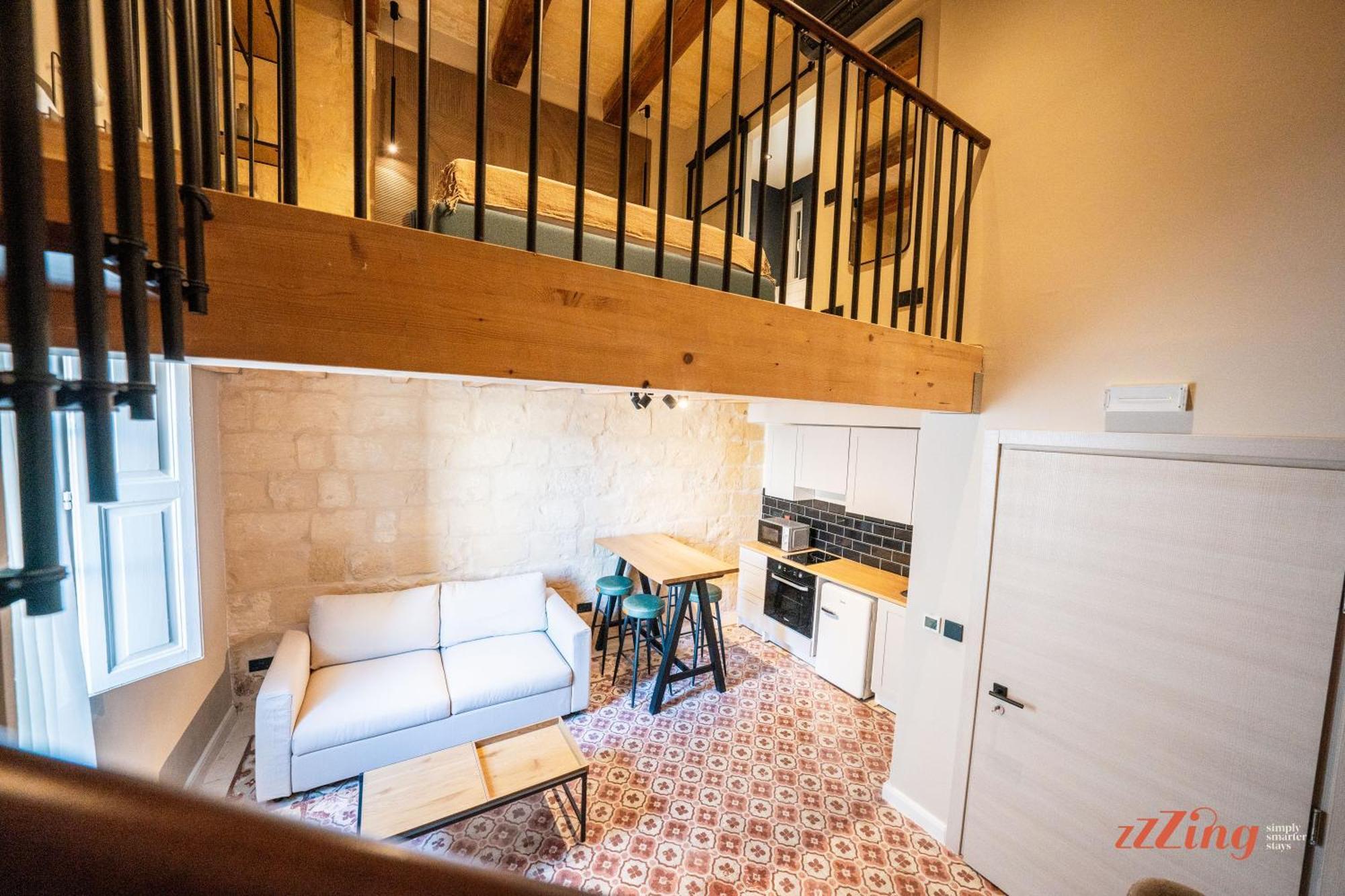 The Florian Boutique Guesthouse By Zzzing Cospicua Екстериор снимка