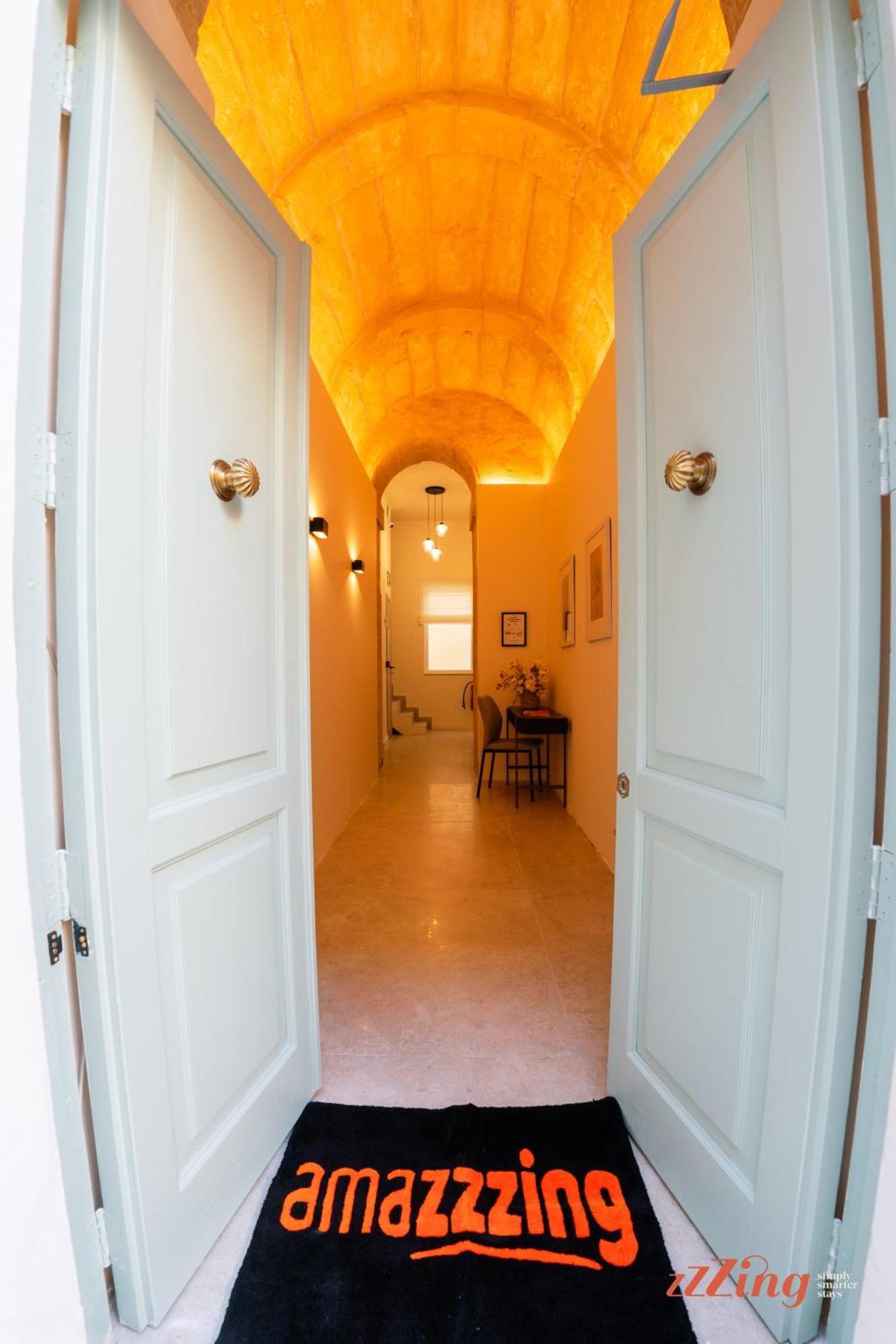 The Florian Boutique Guesthouse By Zzzing Cospicua Екстериор снимка