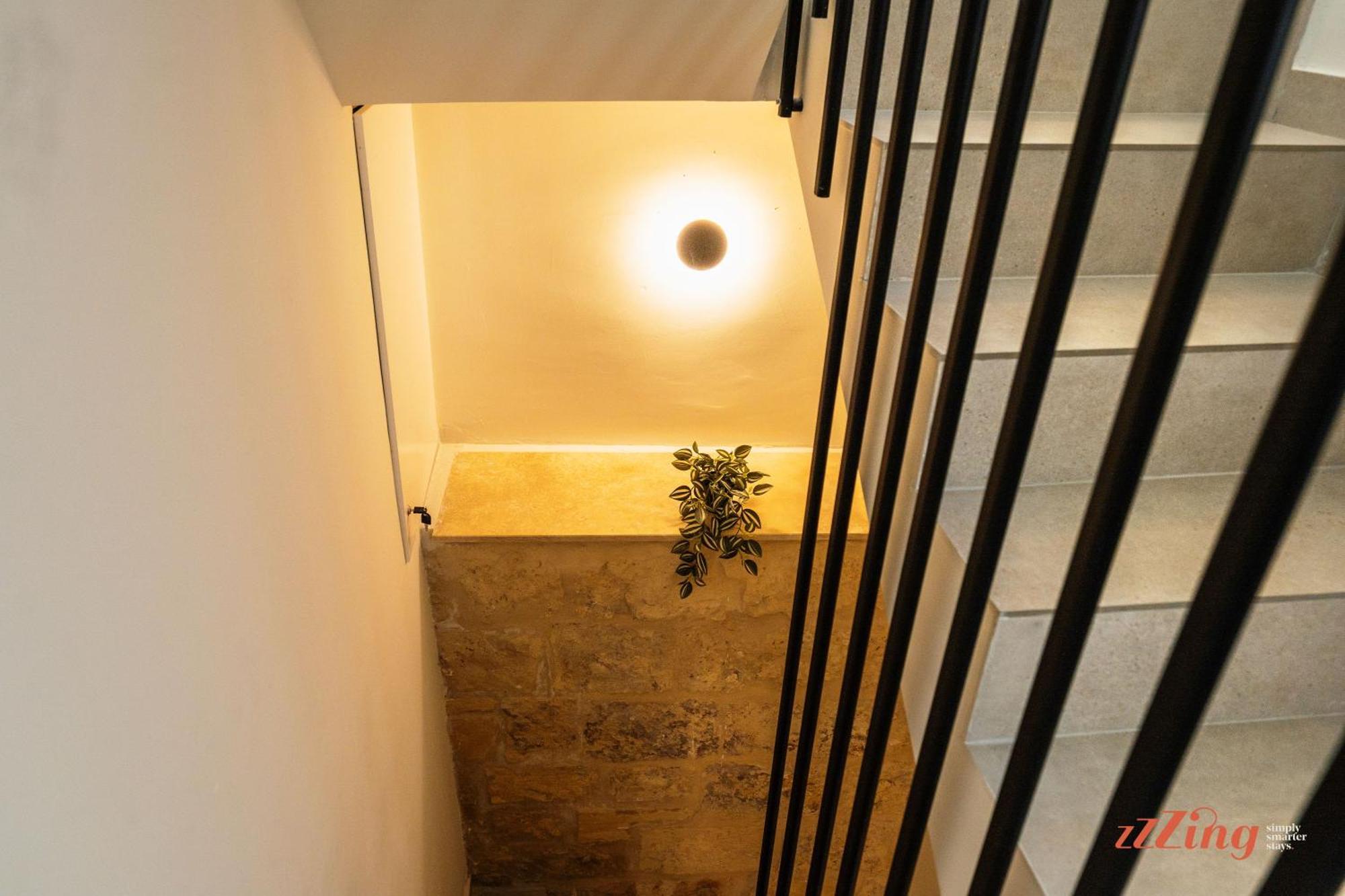 The Florian Boutique Guesthouse By Zzzing Cospicua Екстериор снимка