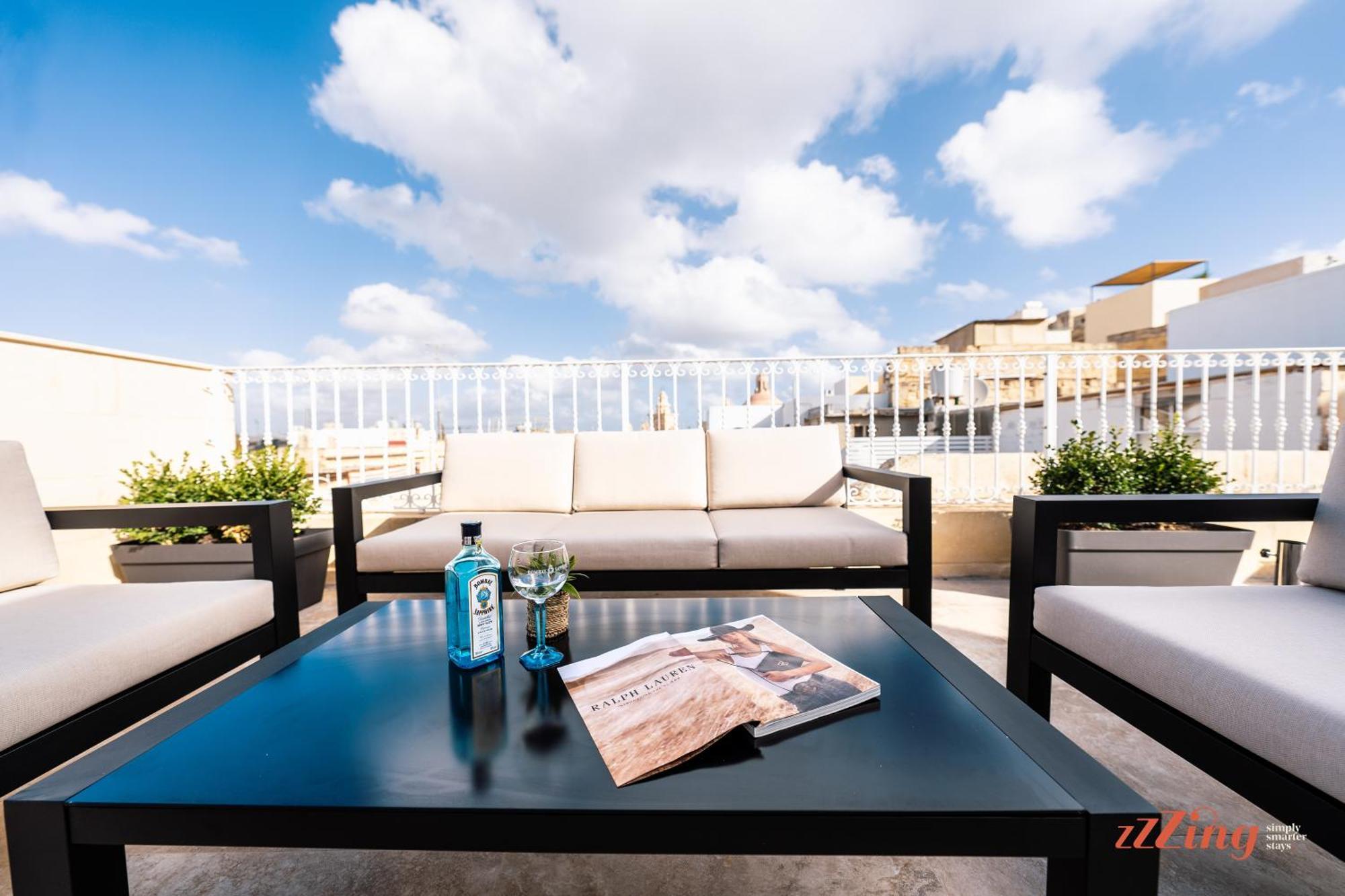 The Florian Boutique Guesthouse By Zzzing Cospicua Екстериор снимка